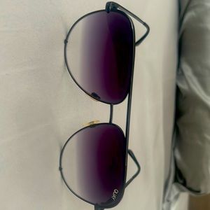 Quay desi Perkins sunglasses high key